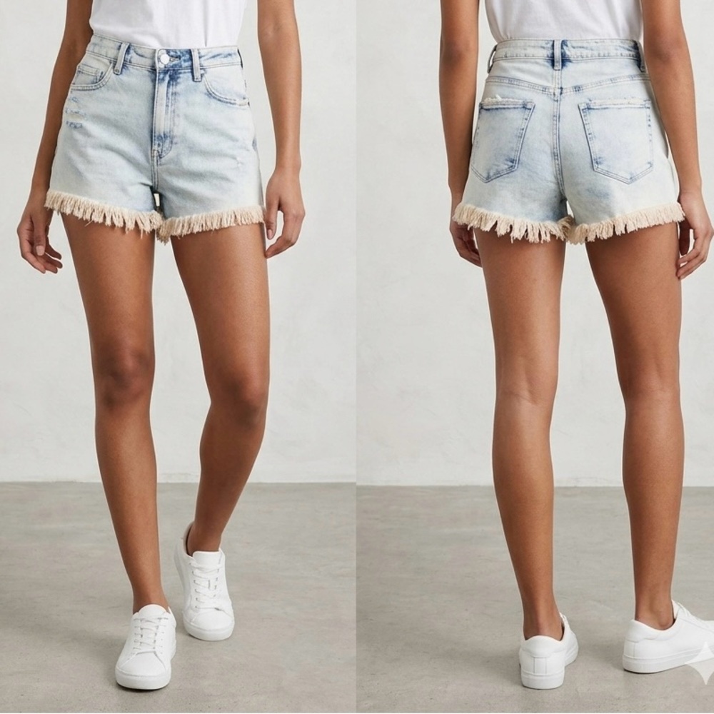 Light Blue Frayed Hem High-Rise Denim Shorts for Women